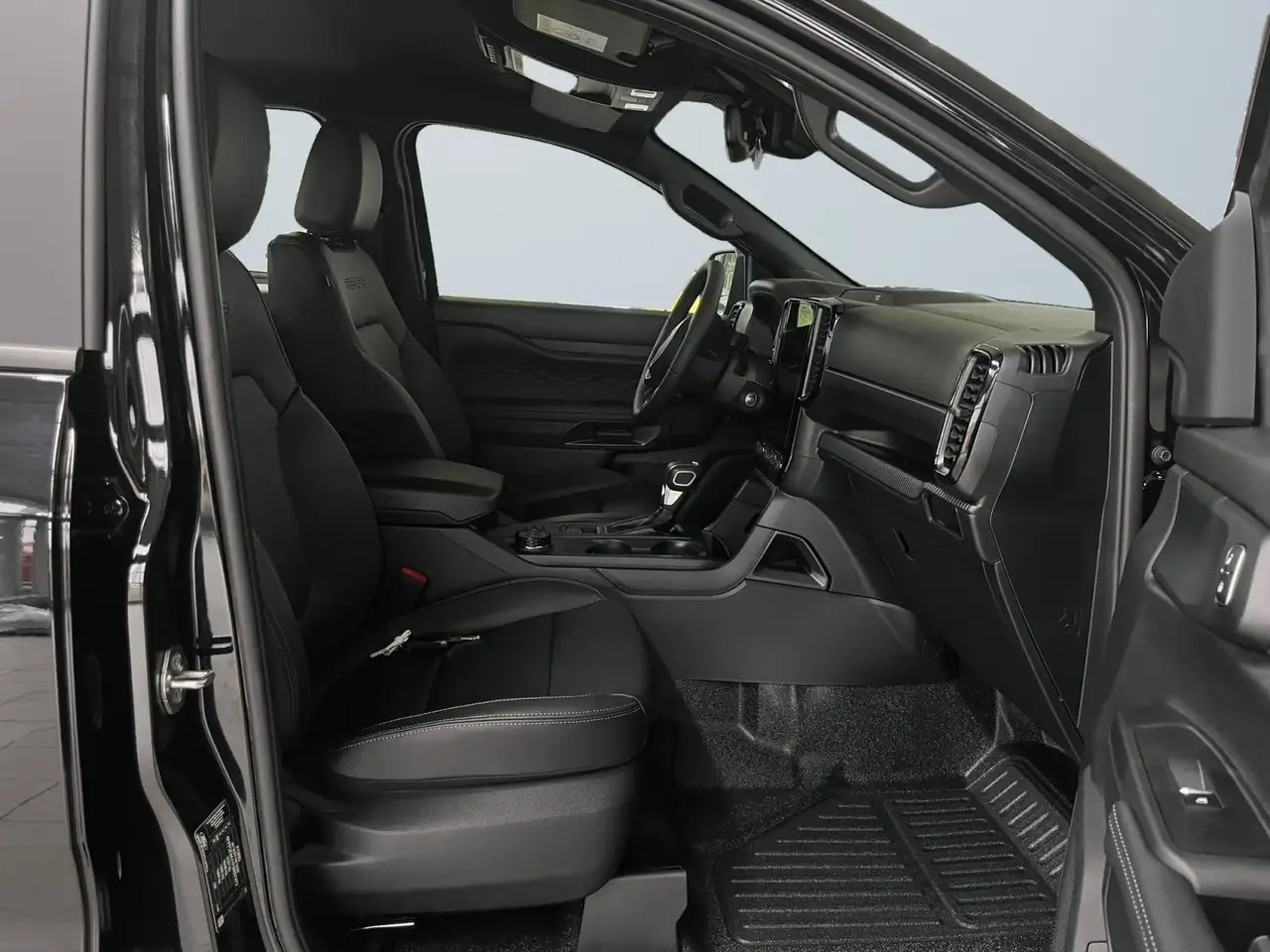 Ford Ranger Tremor 2.0 Ecoblue Manuelles Laderaumrollo 10