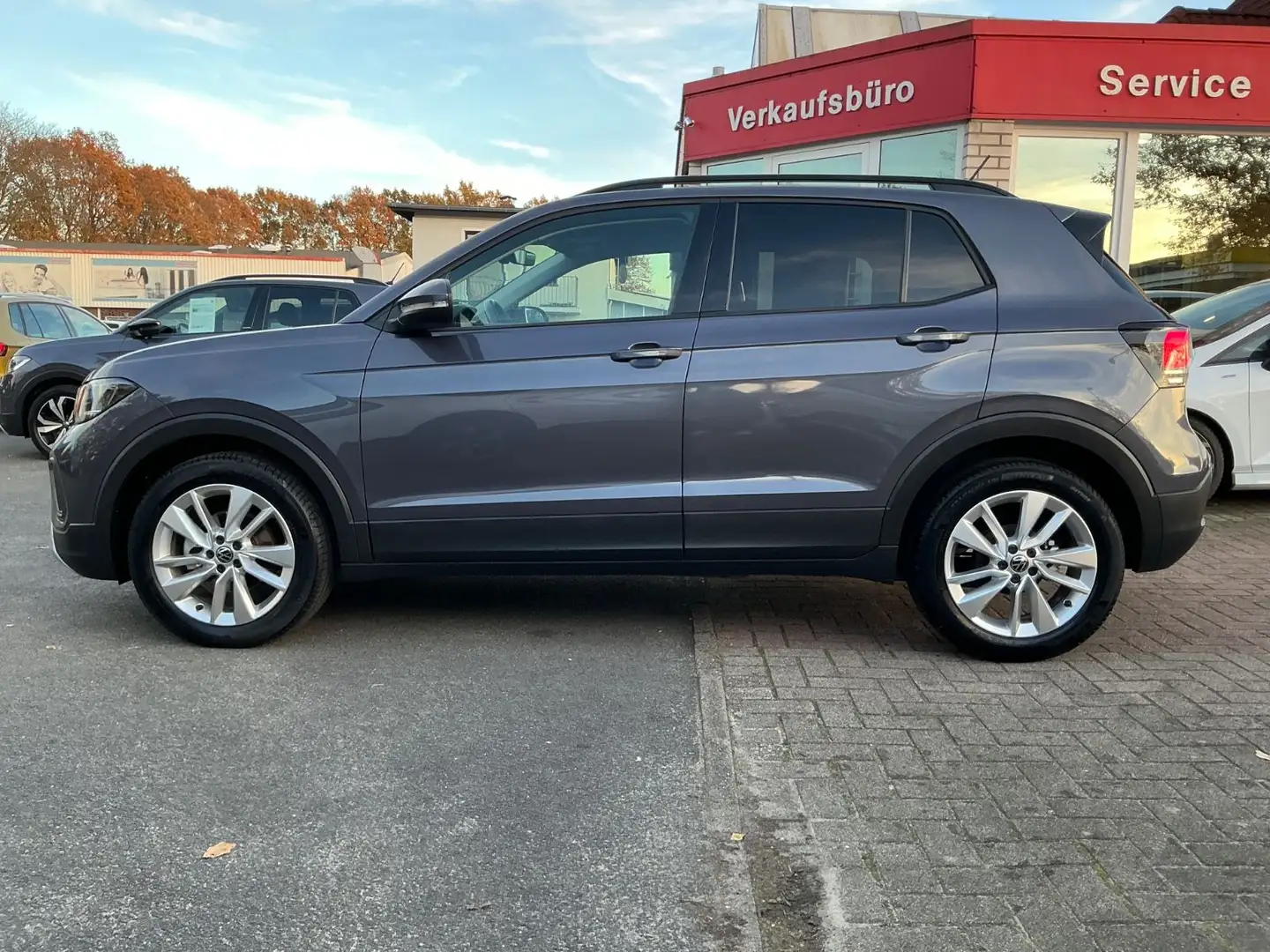 Volkswagen T-Cross 1.0 TSI DSG SHZ NAVI CarPlay Kamera Grau - 2