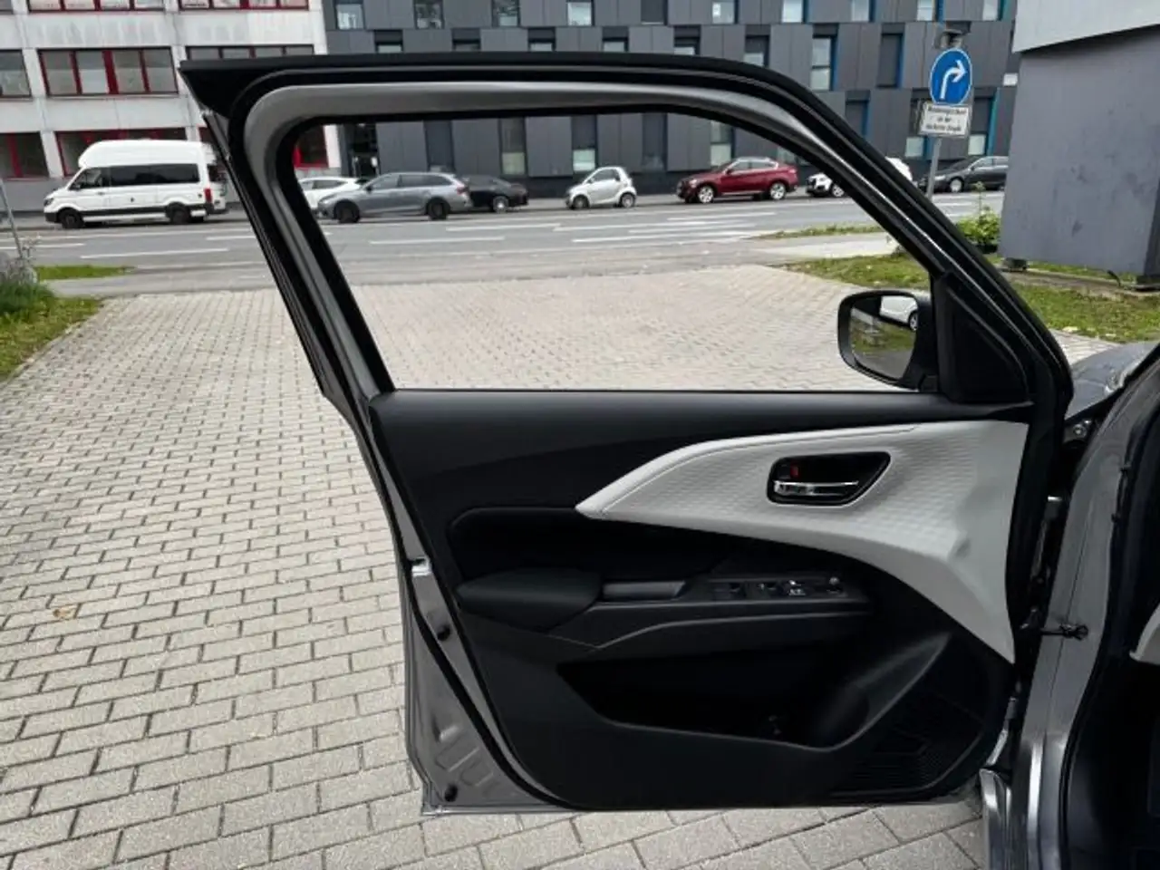 Suzuki Swift SWIFT 1.2 DUALJET HYBRID COMFORT 5-GANG 13