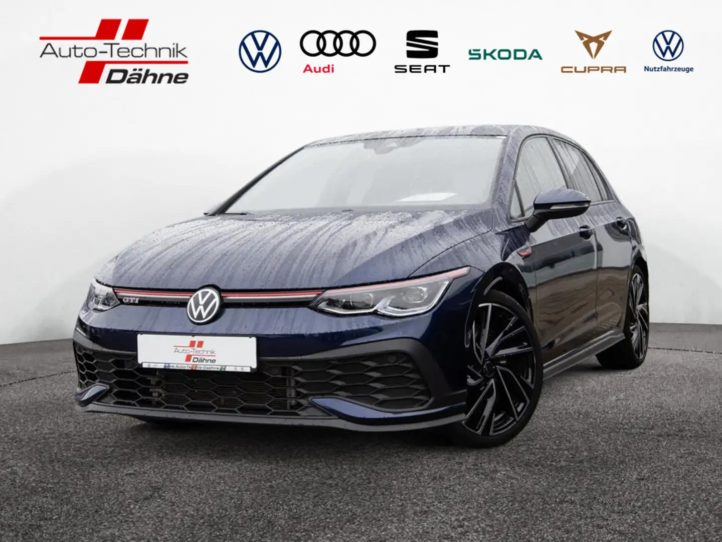 Volkswagen Golf VIII GTI 2.0 TSI Clubsport MATRIX-LED Blauw - 1