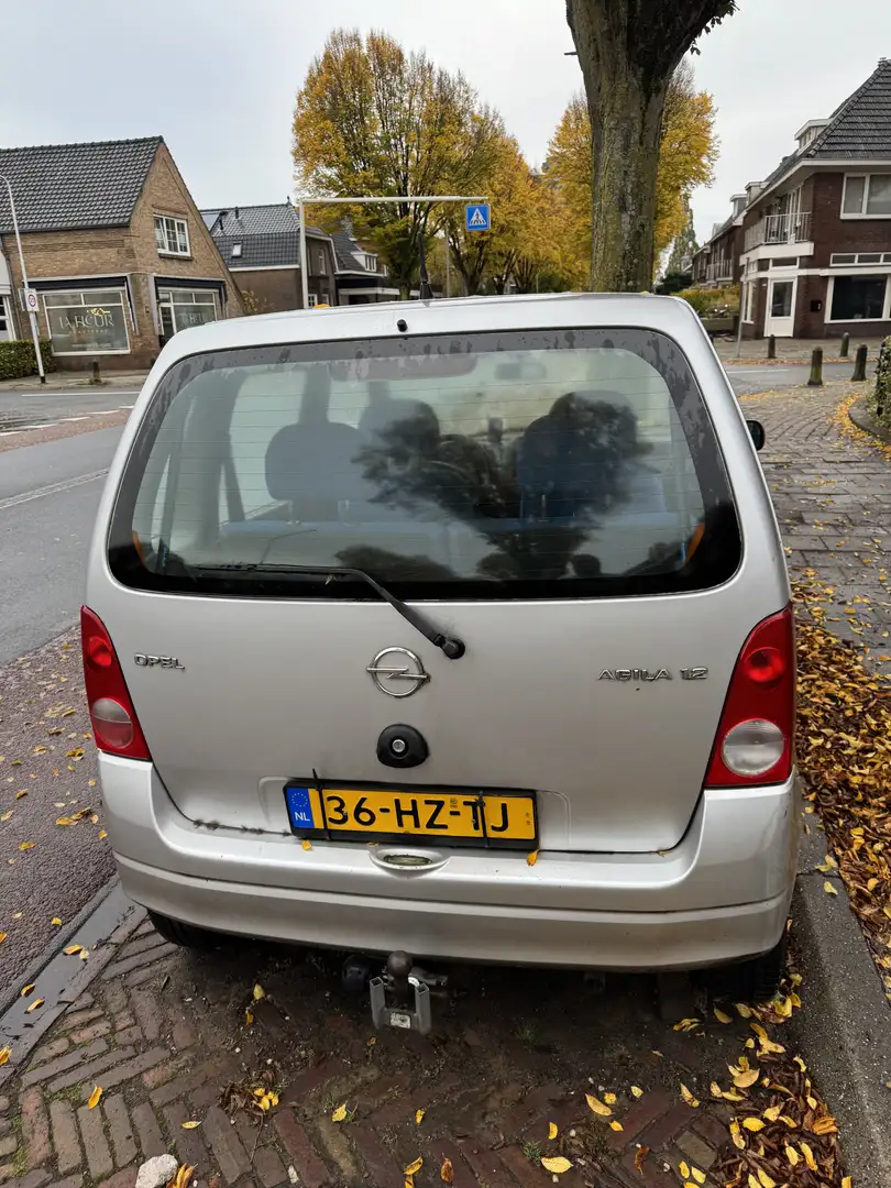 Opel Agila 1.2-16V Comfort Grijs - 2