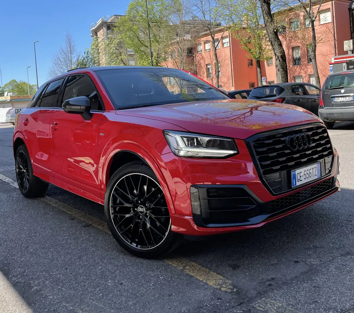 Audi Q2 30 1.6 tdi Sline 2x, CARBONIO, TETTO, NEOPATENTATI Rosso - 1