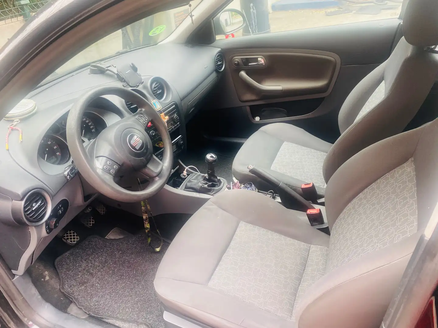 SEAT Ibiza Negro - 2