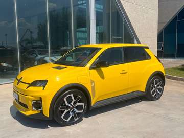 E-Tech Electric urban range Techno 120cv - possibilità noleggio no scoring
