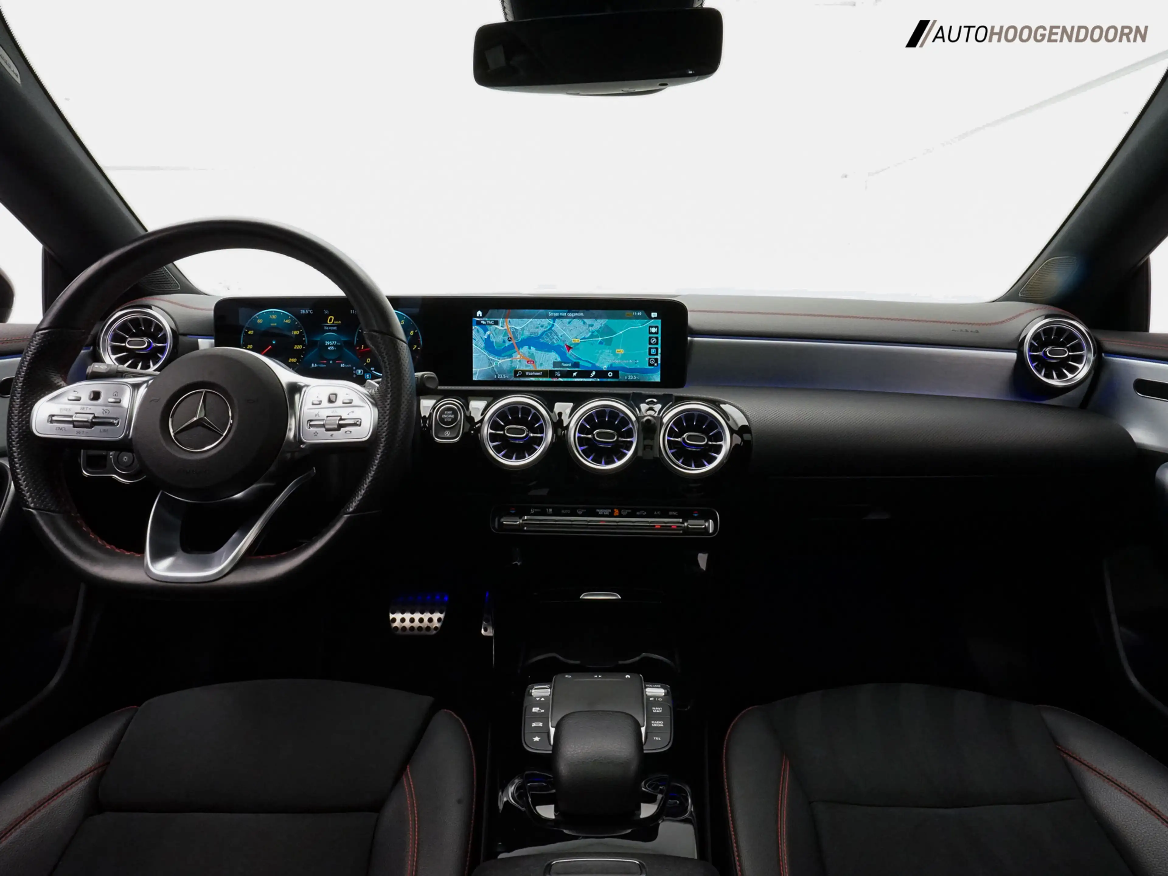 Mercedes-Benz CLA 180 Shooting Brake Business Solution AMG (APPLE CARPLA — photo 13