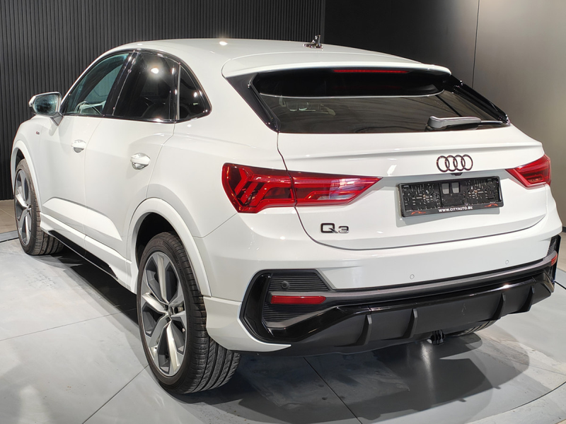 Audi Q3 SPORTBACK 35 TDI S-TRONIC S LINE CAMERA CUIR CARPL — photo 4