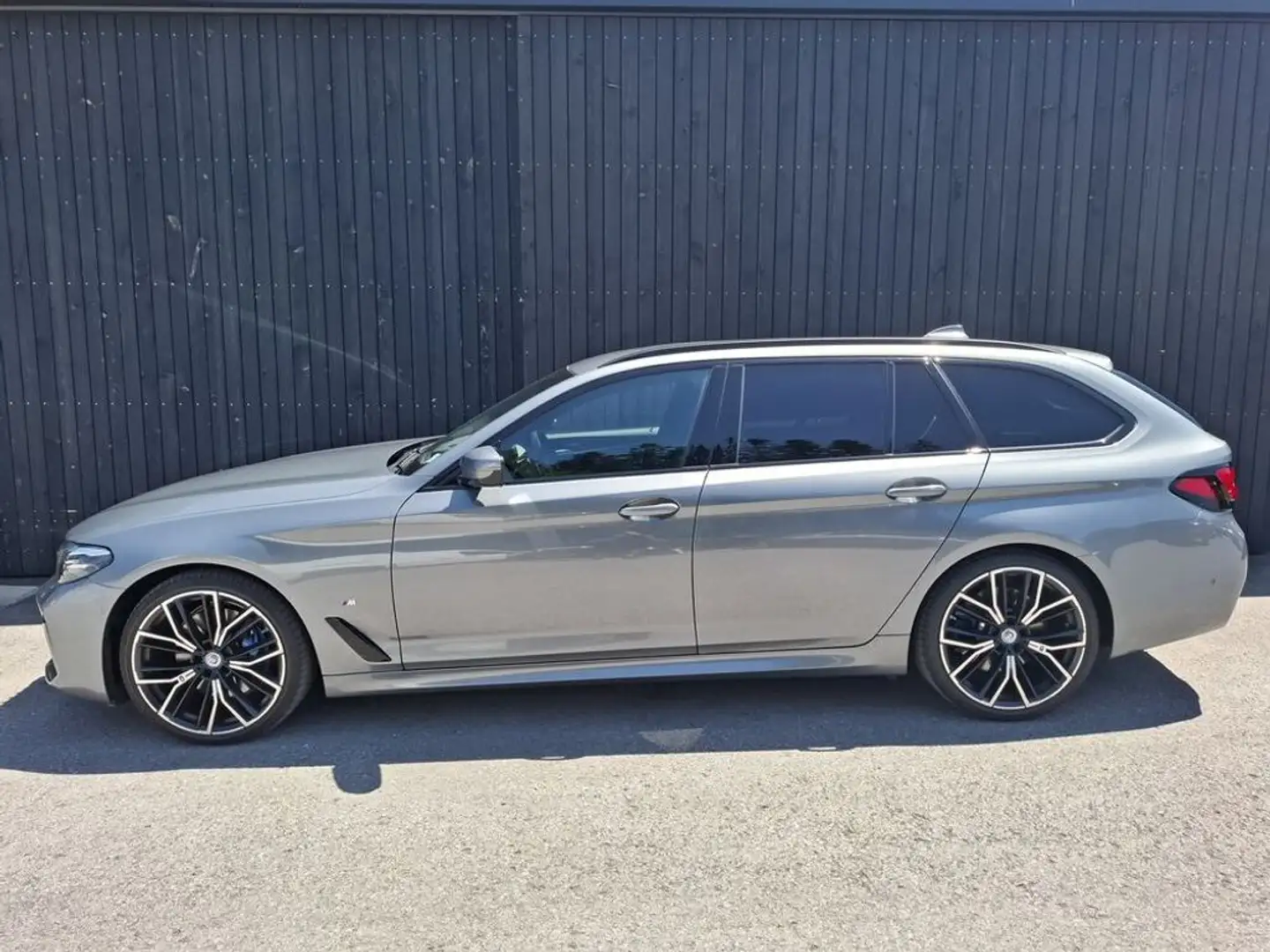 BMW 520 d xDrive M Sport Grau - 2