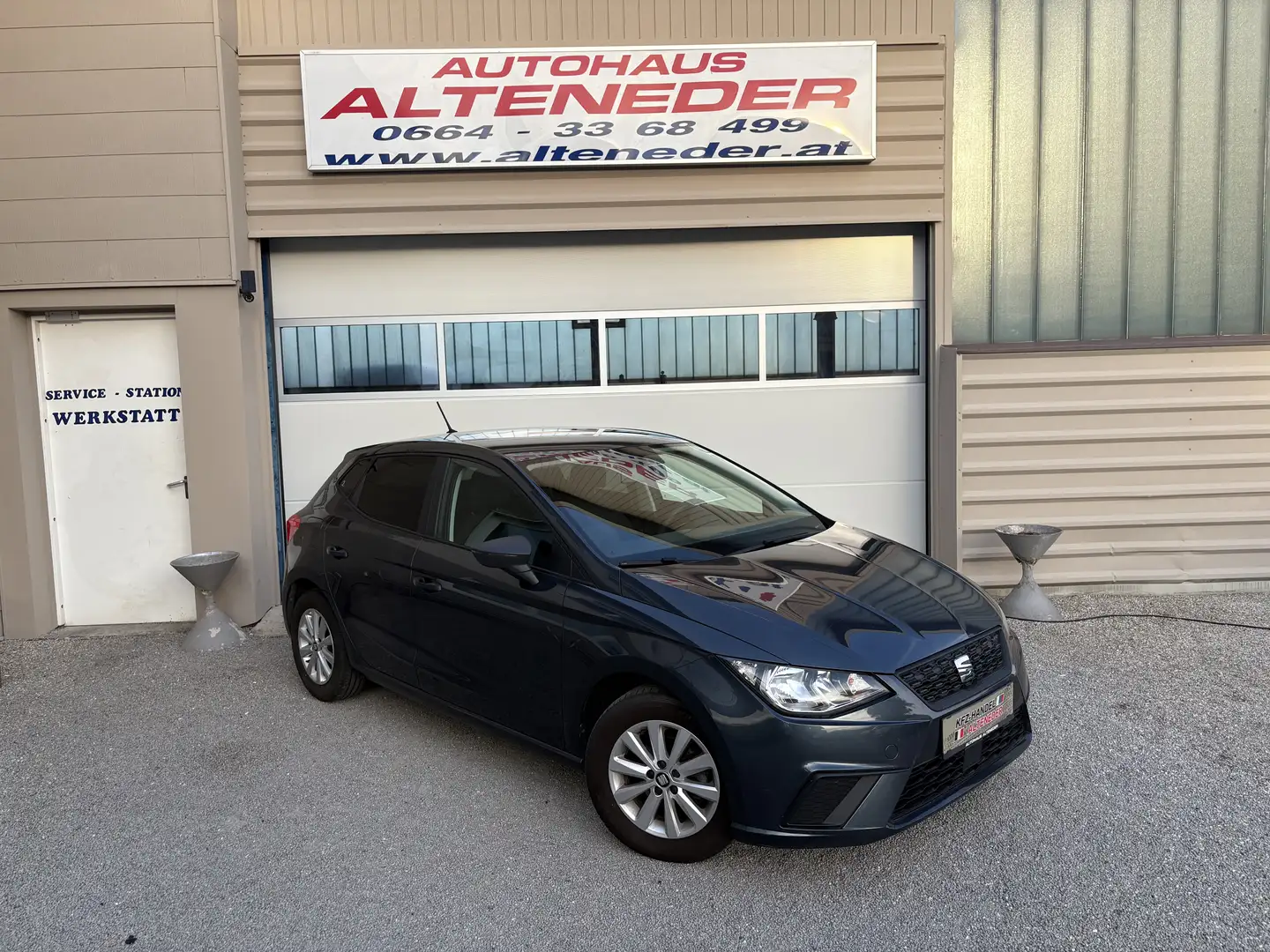 SEAT Ibiza Ibiza 1,0 *1.BESITZ*PDC*BT*MFL* Grau - 1