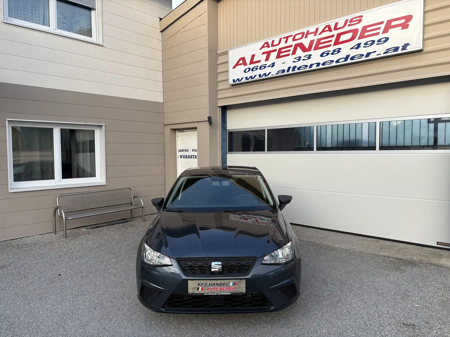 SEAT Ibiza Ibiza 1,0 *1.BESITZ*PDC*BT*MFL* Grau - 2