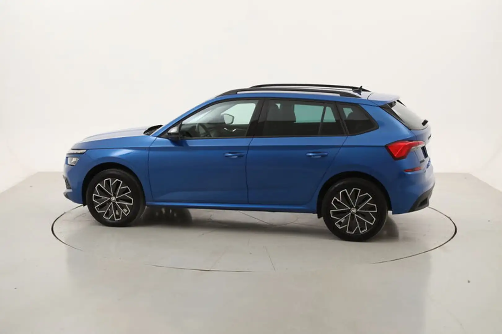Skoda Kamiq Style 1.0 Benzina 110CV Blu/Azzurro - 2