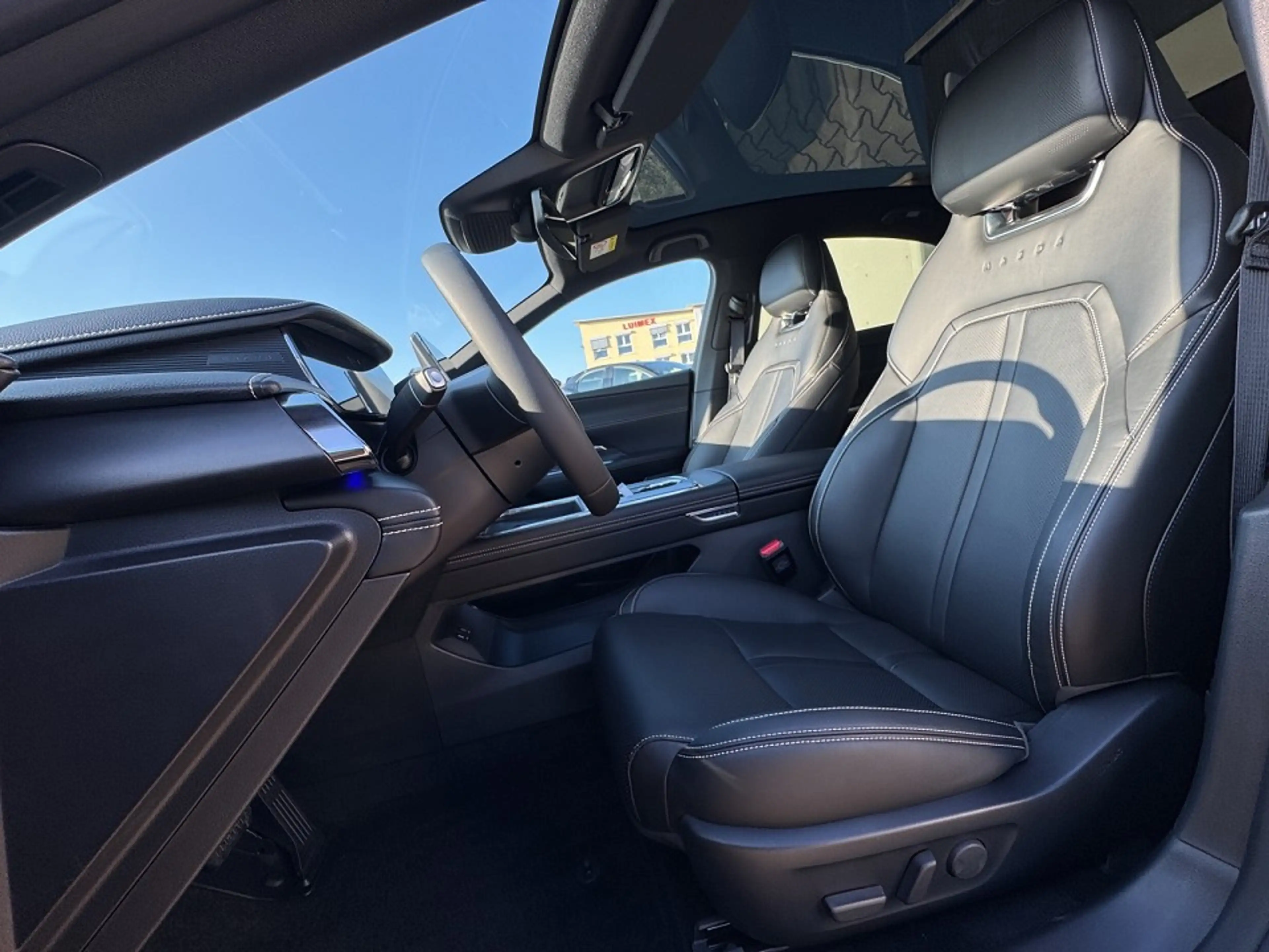 Mazda 6e 5HB EV 258ps 1AT RWD Takumi — photo 5