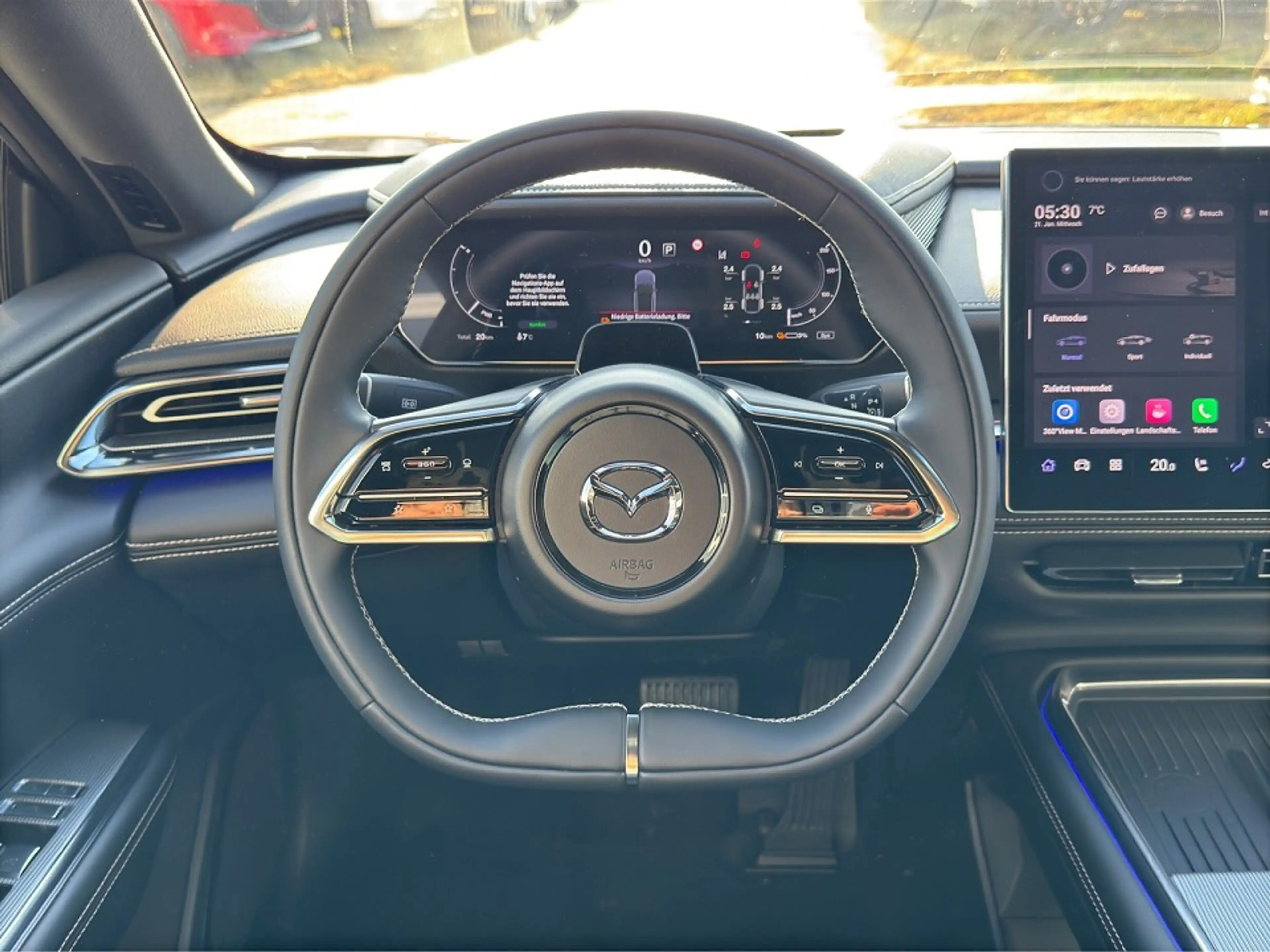 Mazda 6e 5HB EV 258ps 1AT RWD Takumi — photo 6
