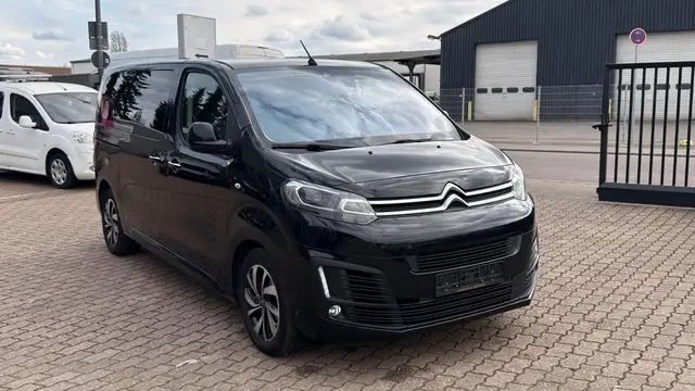 Citroen Spacetourer *PANO*NAVI*LEDER*XEN*8SITZ*
