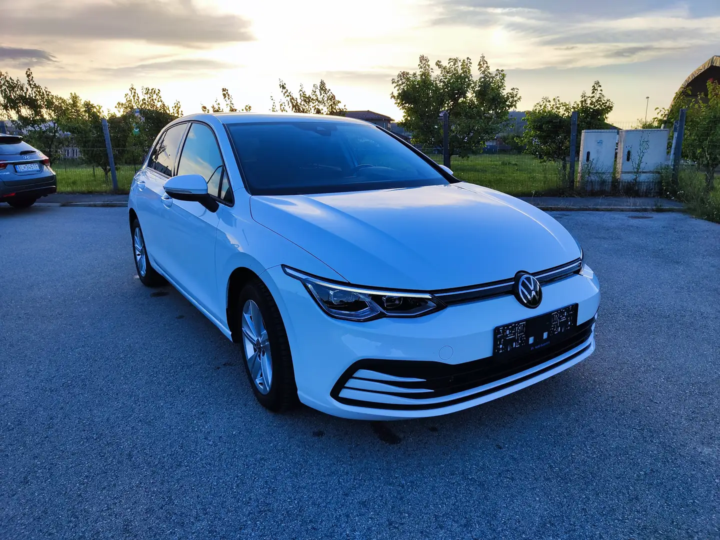 Volkswagen Golf Golf 2,0 TDI Life Life Weiß - 1