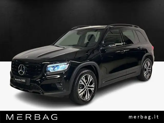 Mercedes-Benz GLB 200