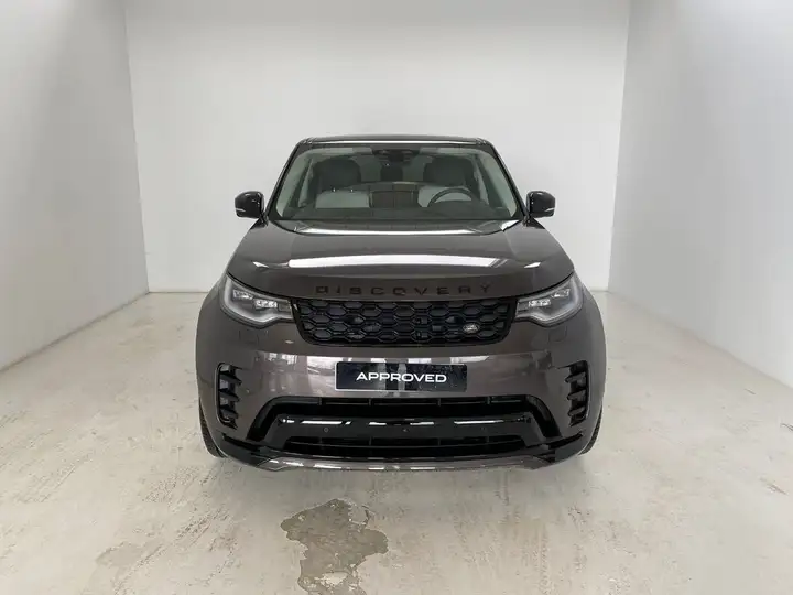 Land Rover Discovery 2026, foto 3