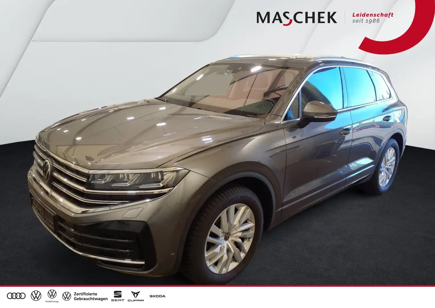 Volkswagen Touareg Elegance 3.0 TDI AHK Navi Luftfwk Memory Kamera Grau - 1