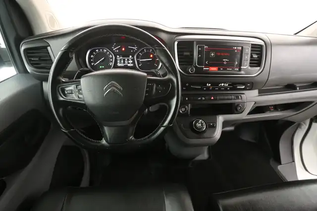 Citroen Jumpy view 2
