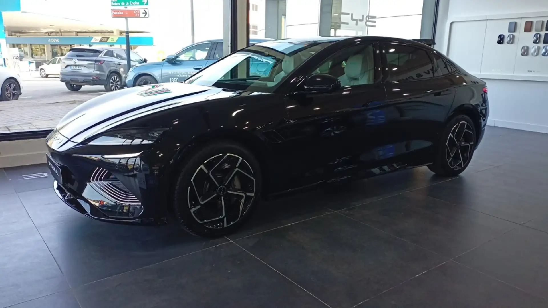 BYD Seal Excellence AWD 390kW Negro - 2