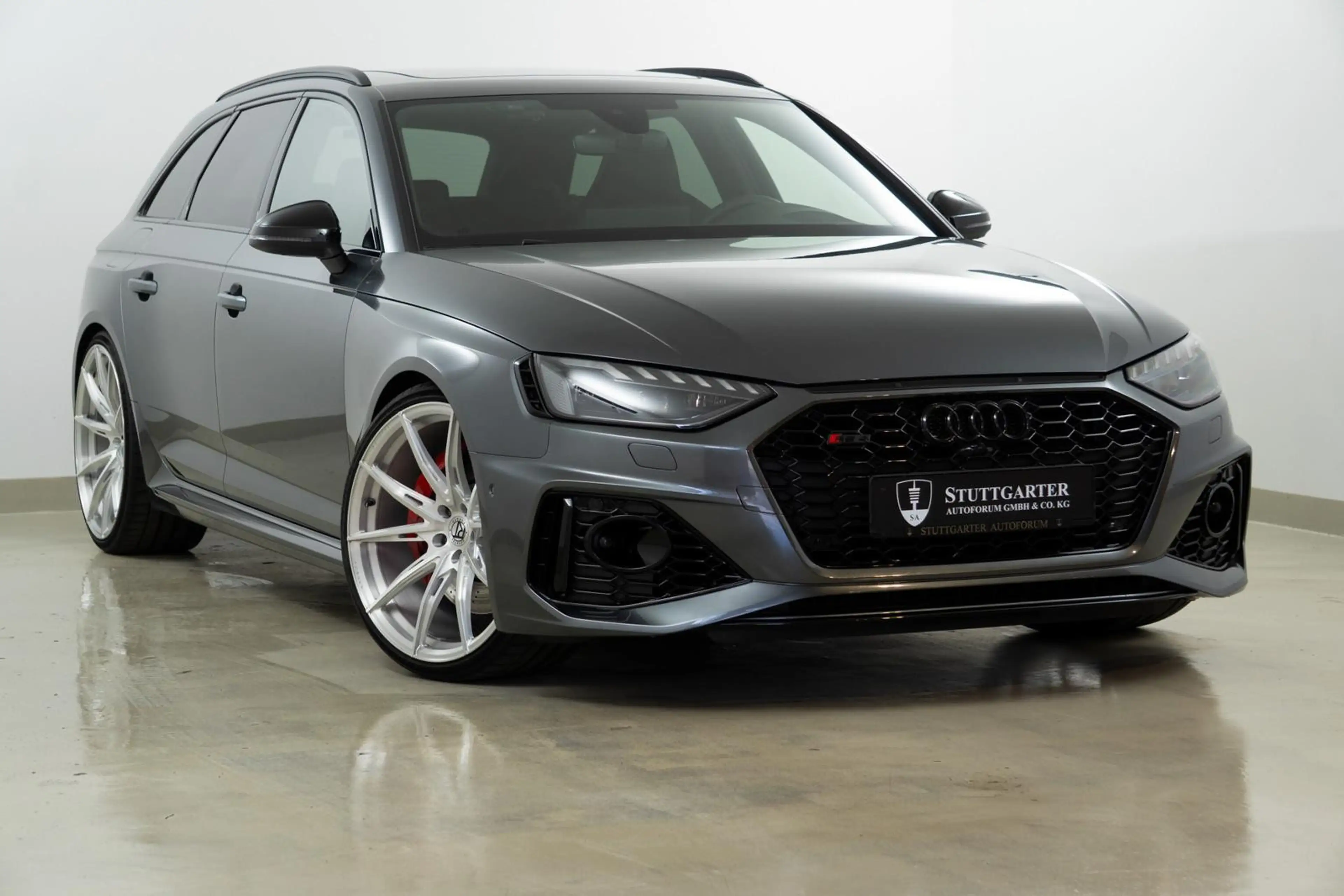 Audi RS4 RS 4 Avant 2.9 TFSI qu ABT Pano ACC RS Sitze B&O