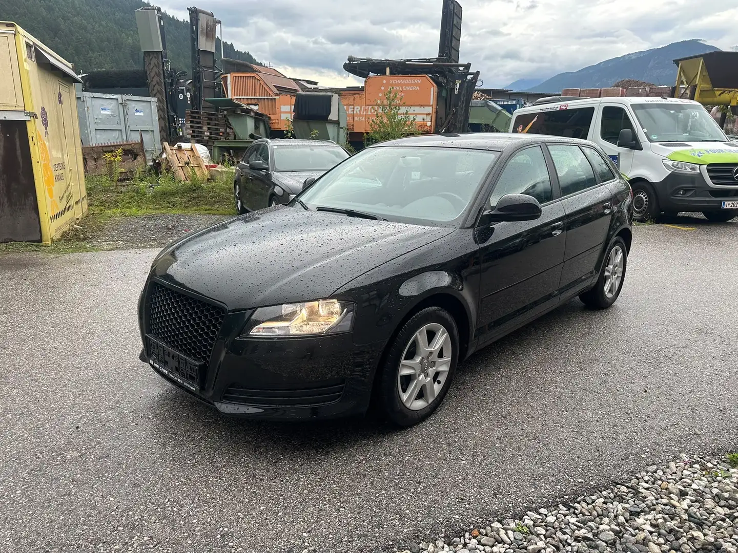 Audi A3 SB Attraction 1,6 TDI DPF - 2