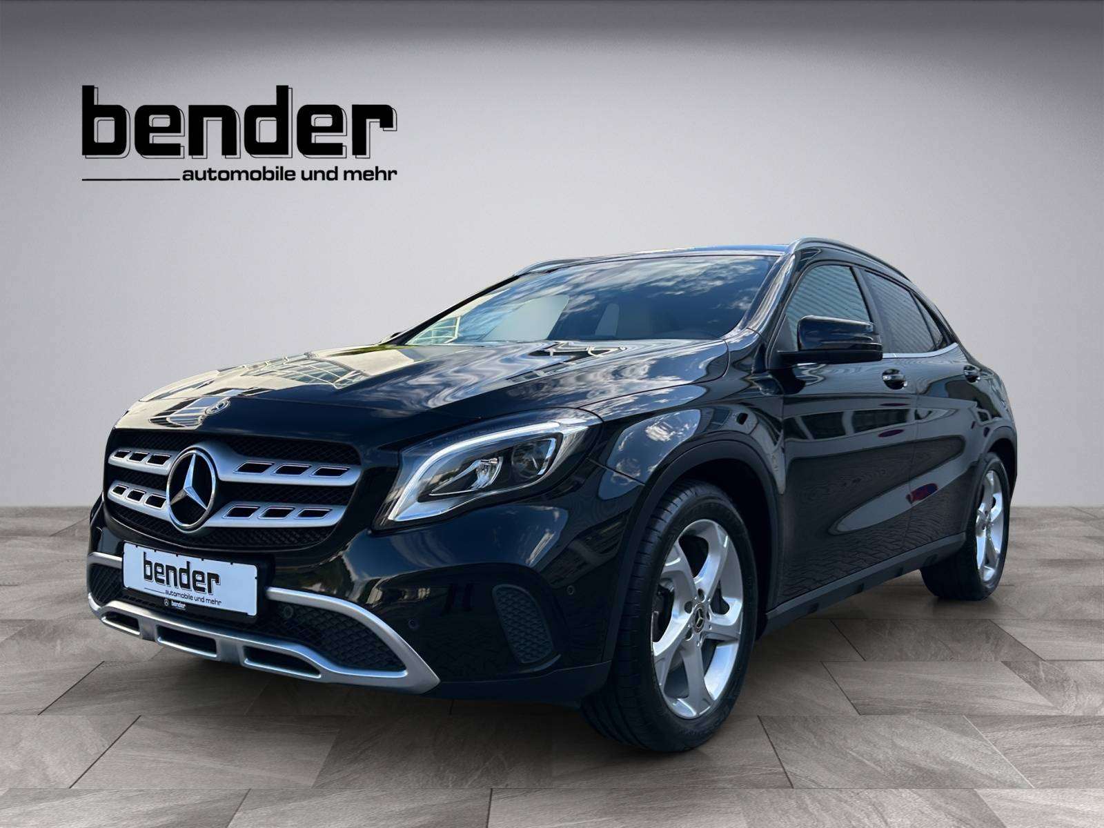 Mercedes-Benz GLA 220