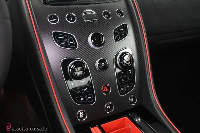 Aston Martin V8 4.0 AMR *Premium Audio*Comfort*Carbon