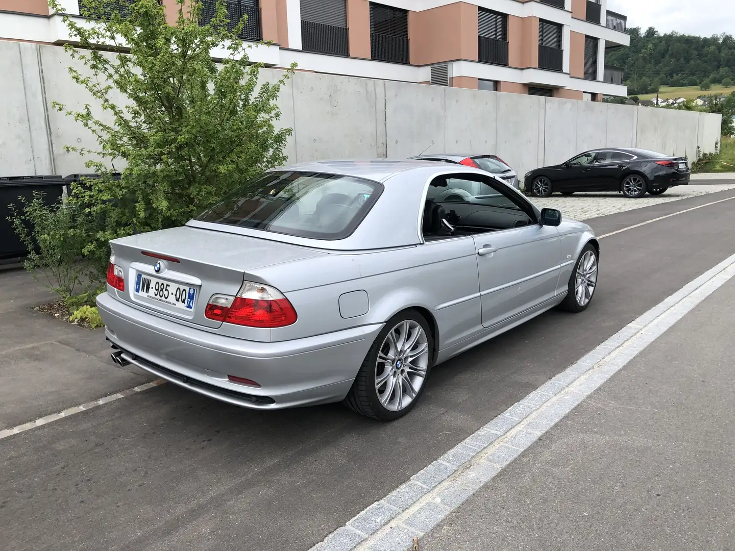 BMW 330 E46 Cabriolet boite manuelle Gris - 1
