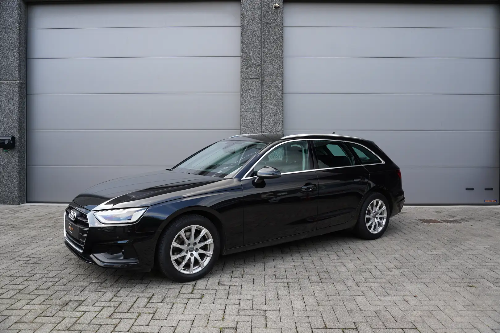 Audi A4 35TFSI Business Advanced * 1EIGENAAR/COCKPIT* Noir - 1