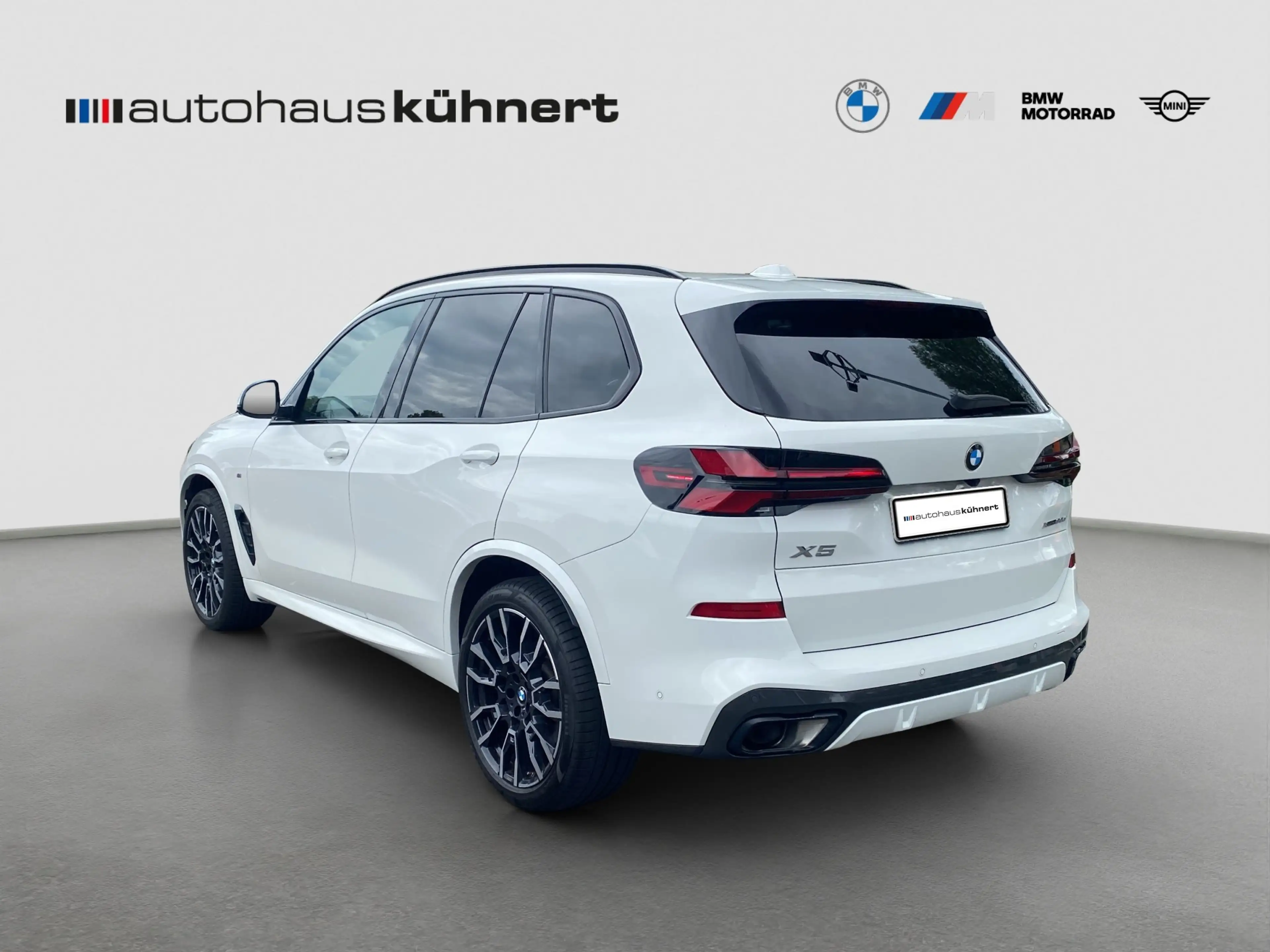 BMW X5 xDrive 30d M-Sport PRO ACC Luft Pano StHzg 360° — photo 5