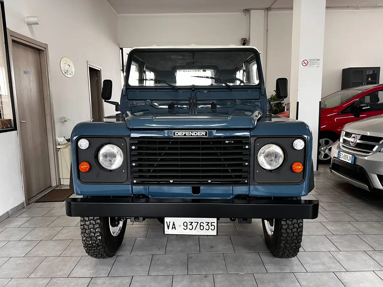 Land Rover Defender 90 2.5 td Hard Top, foto 2