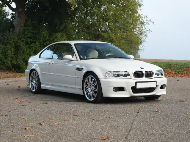 BMW M3 Handschalter, One-Off Farbkombination
