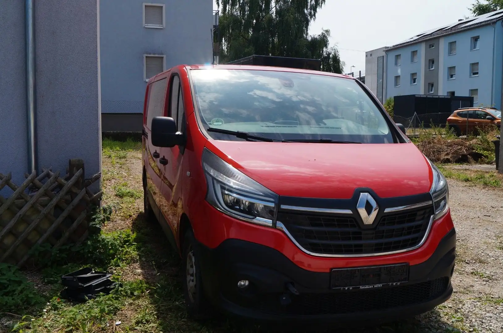 Renault Trafic 2,0 dCI,125KW,3,5t,Eu6,Klima,Navi,LED,AHK Красный - 2