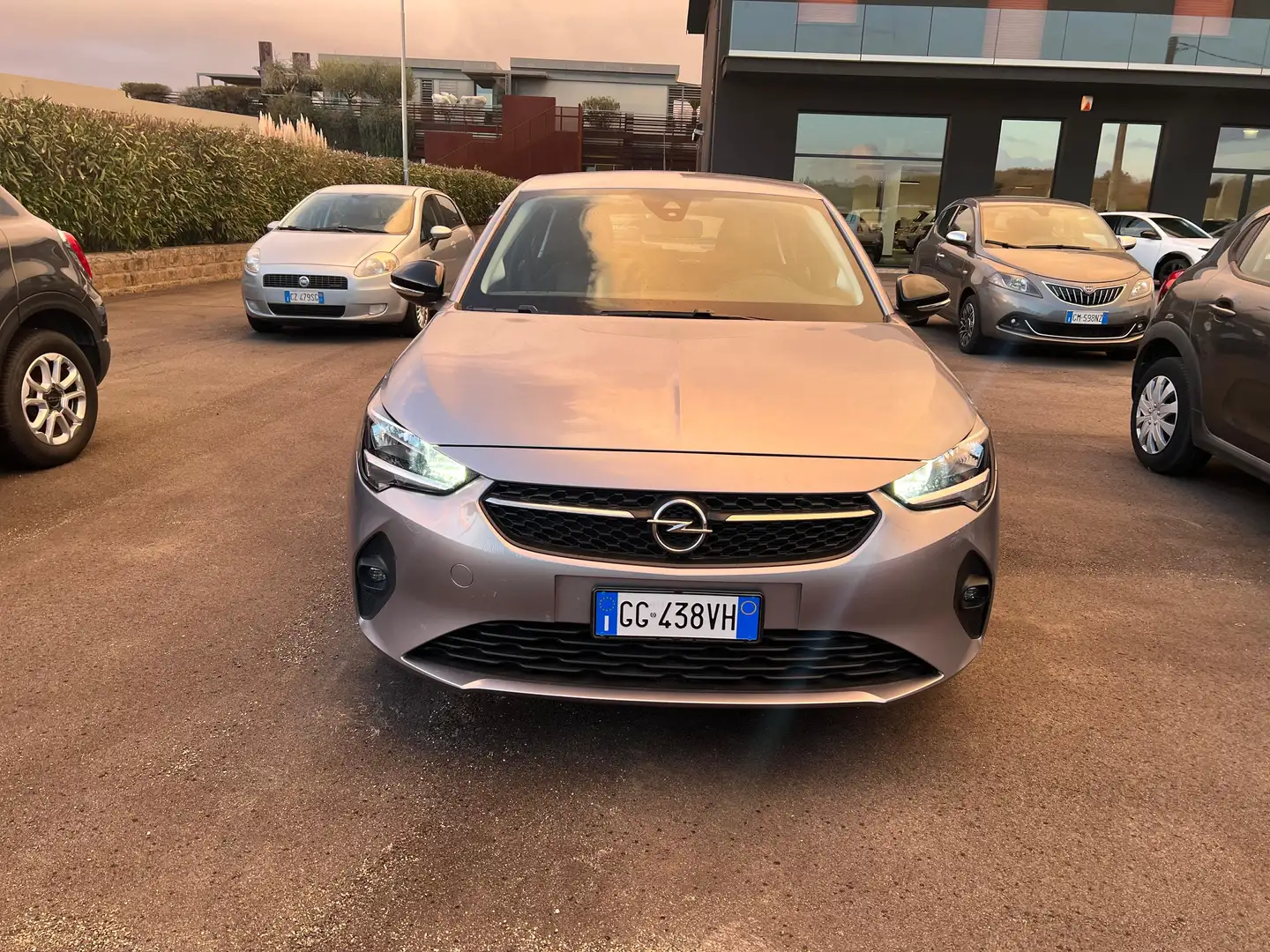 Opel Corsa Corsa 1.2 Elegance s Grijs - 1