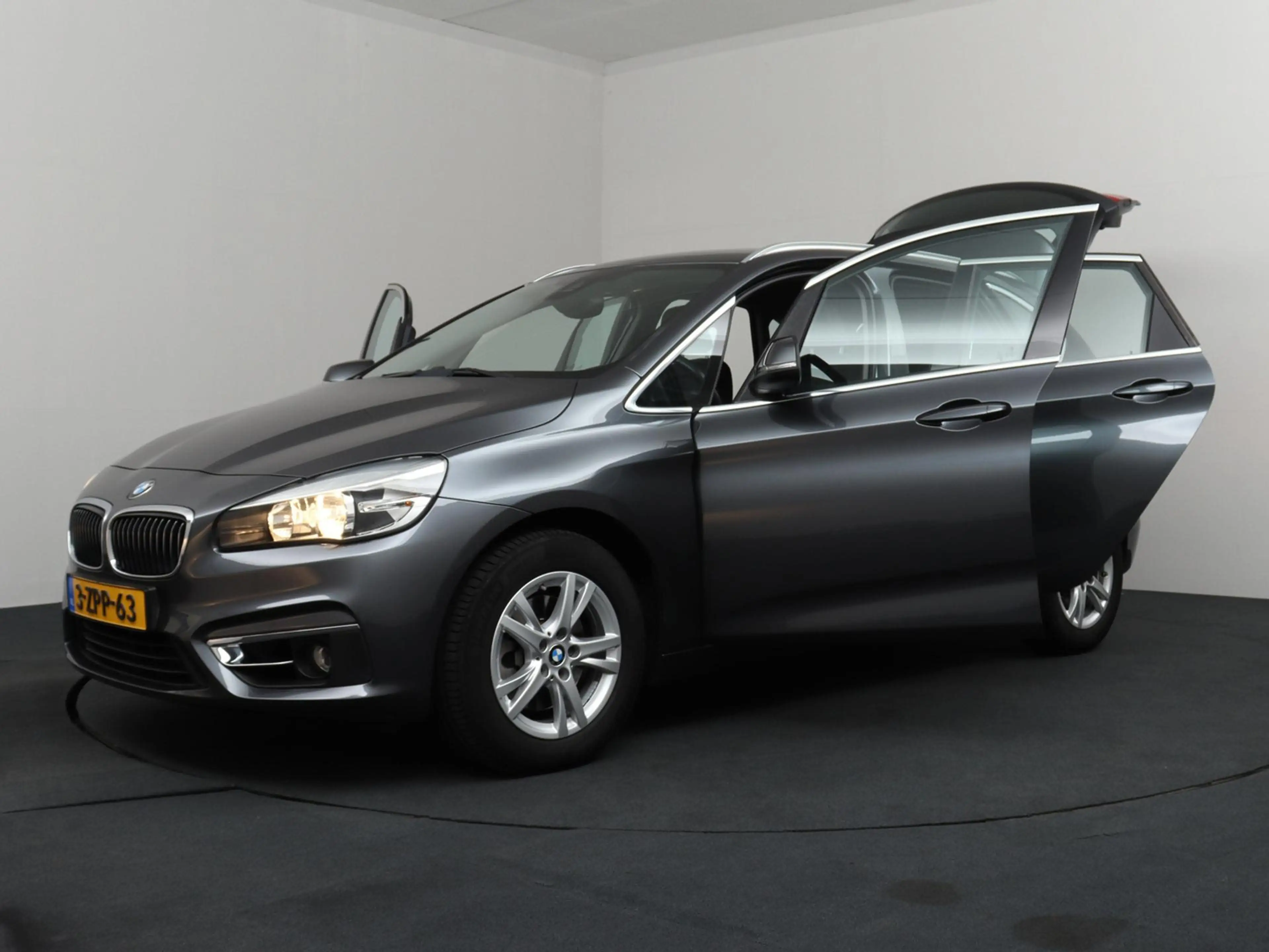 BMW 218 2-serie Active Tourer 218i Executive Luxury Line | — photo 30