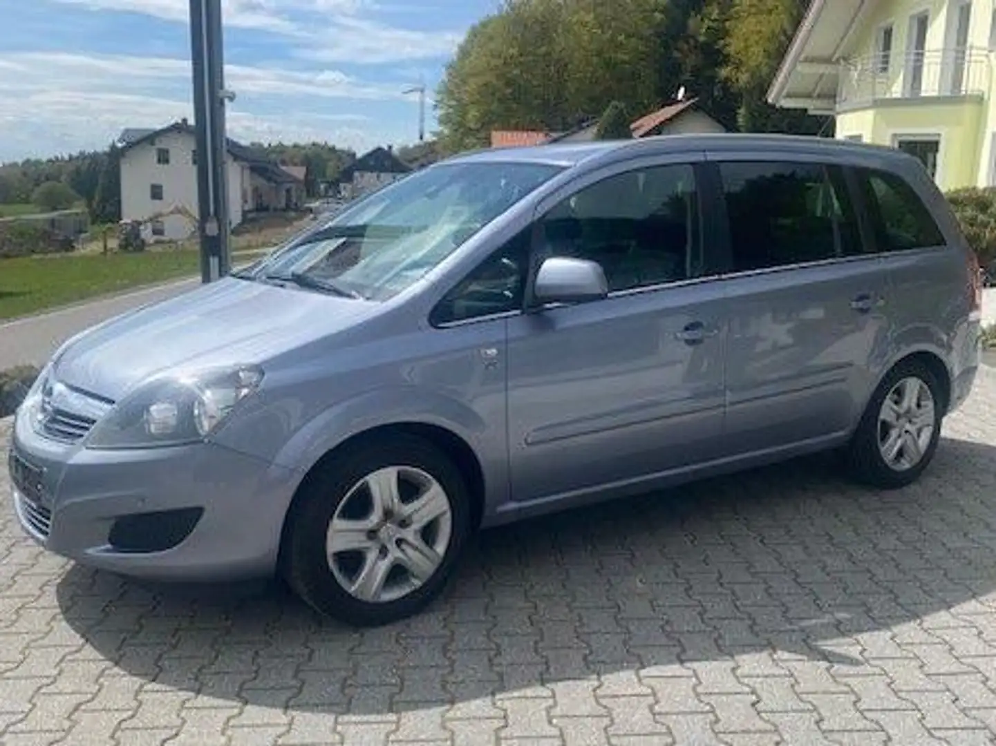 Opel Zafira Edition "111 Jahre" Szary - 1