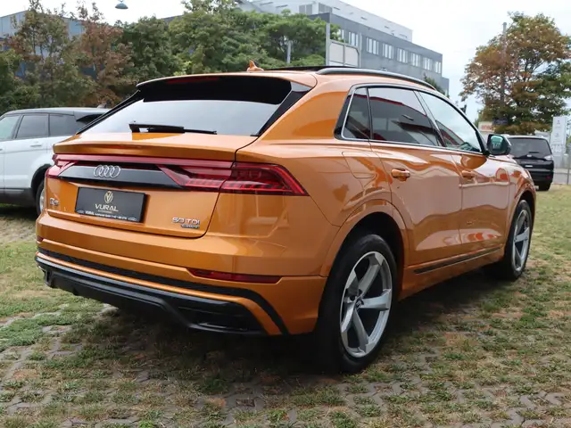 Audi Q8 50 TDI quattro | S-LINE | PANO | VOLL AUSTATTUNG | Ansicht 6