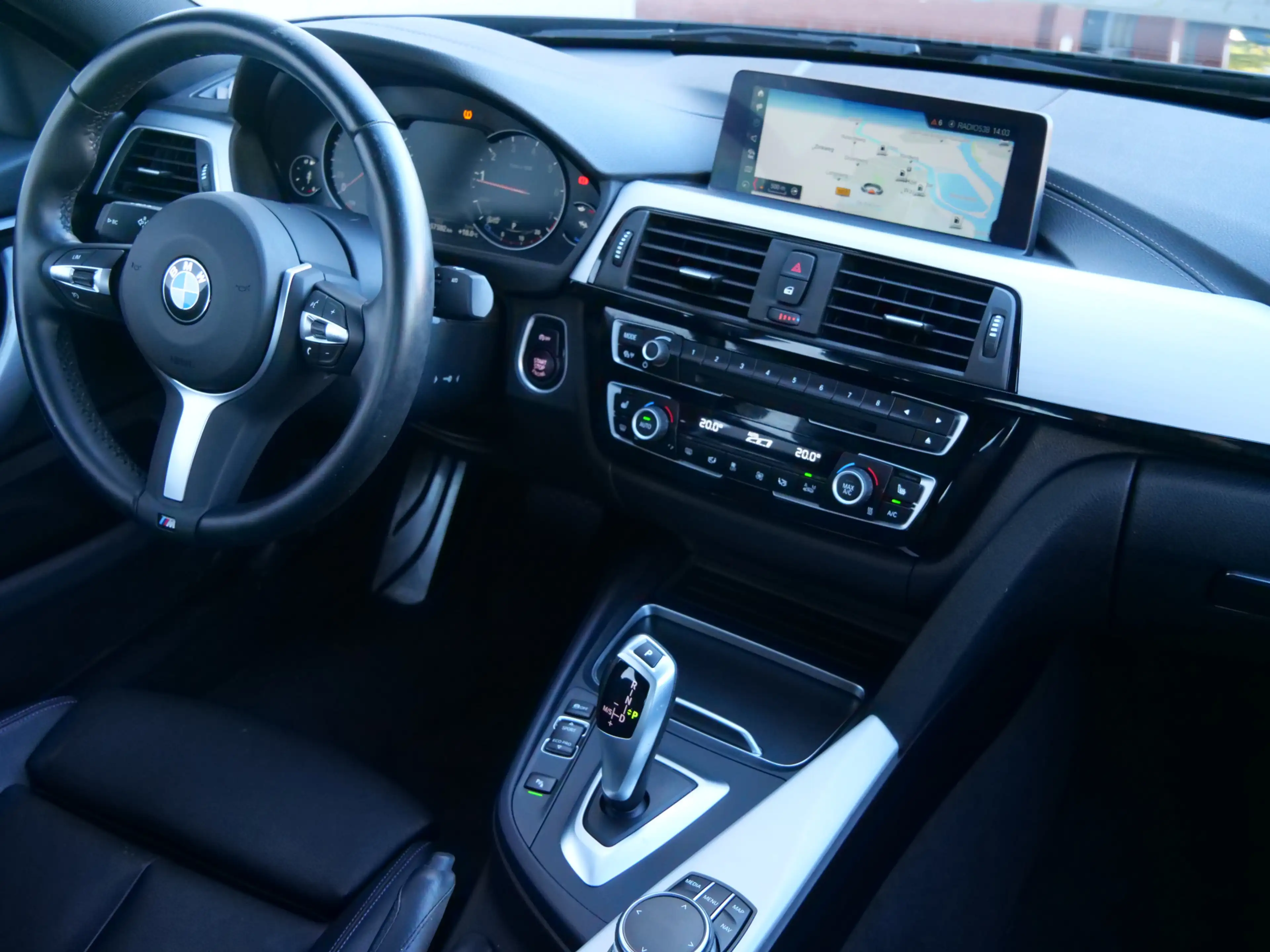 BMW 420 4-serie Gran Coupé 420i High Executive Edition 184 — photo 3