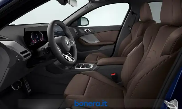 BMW 1 Series view 4
