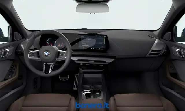 BMW 1 Series view 3