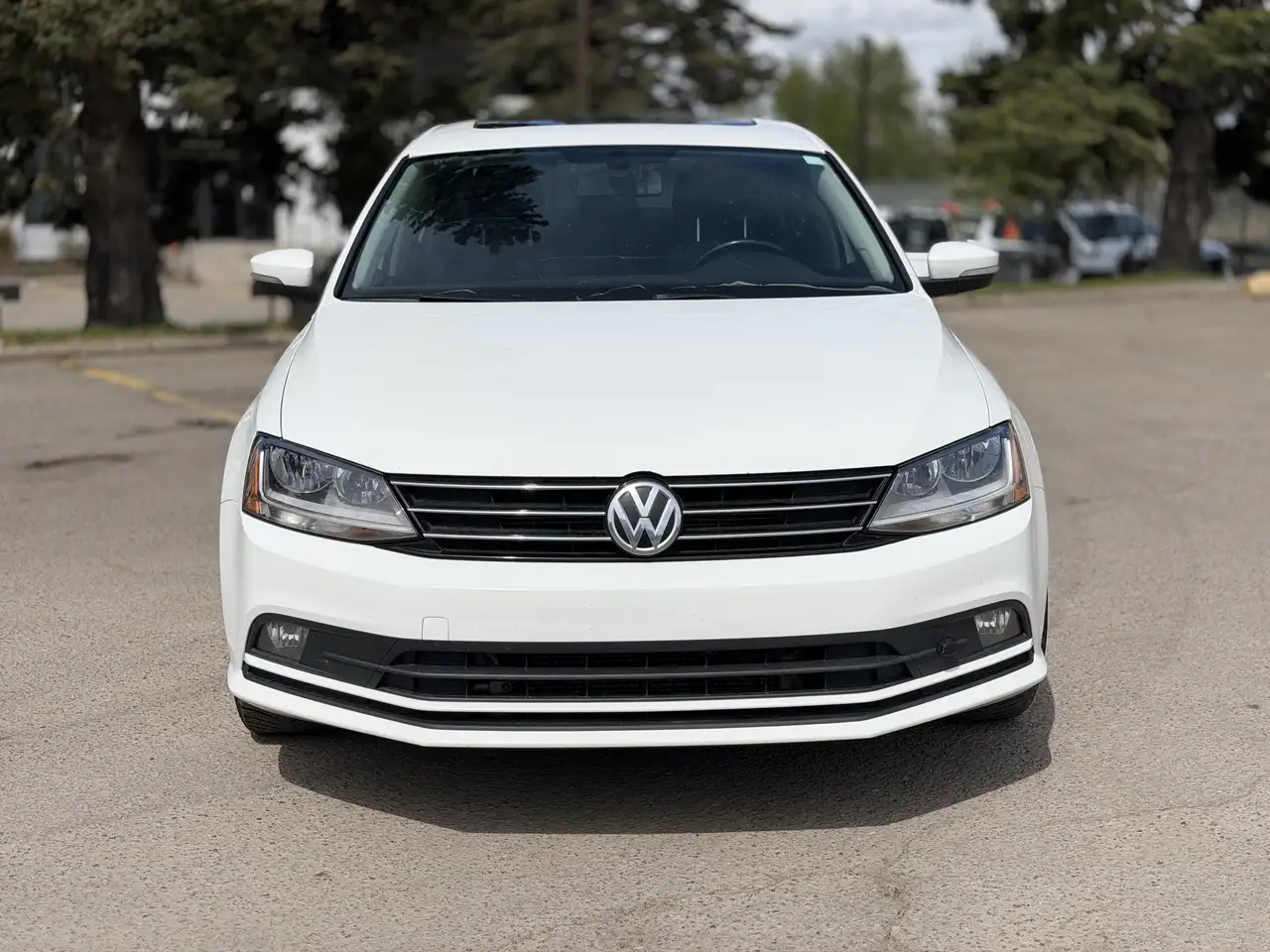 Volkswagen Jetta снимка Volkswagen Jetta