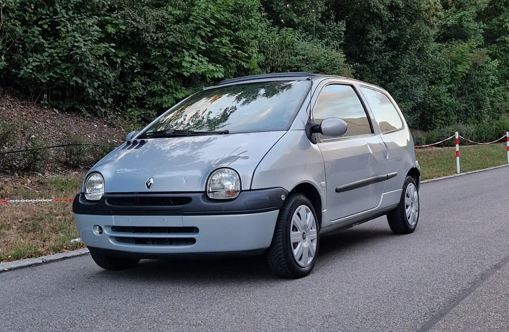 Renault Twingo 1.2 Neu Tüv 07/2027 - 1