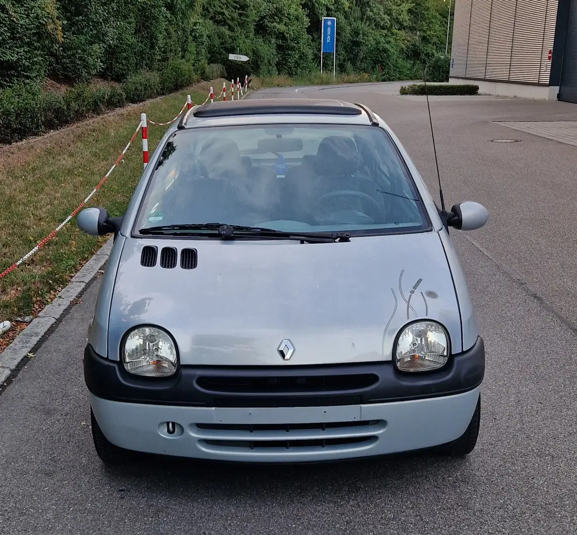 Renault Twingo 1.2 Neu Tüv 07/2027 - 2