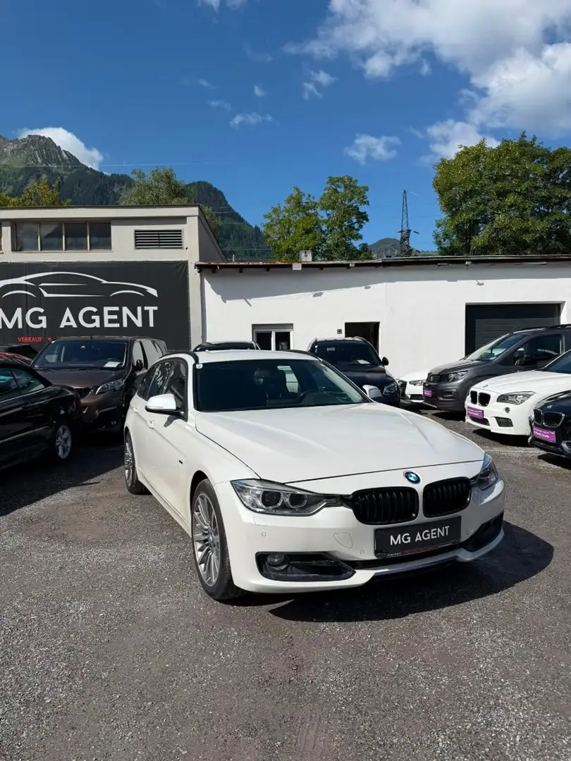 BMW 320 i Touring Weiß - 1