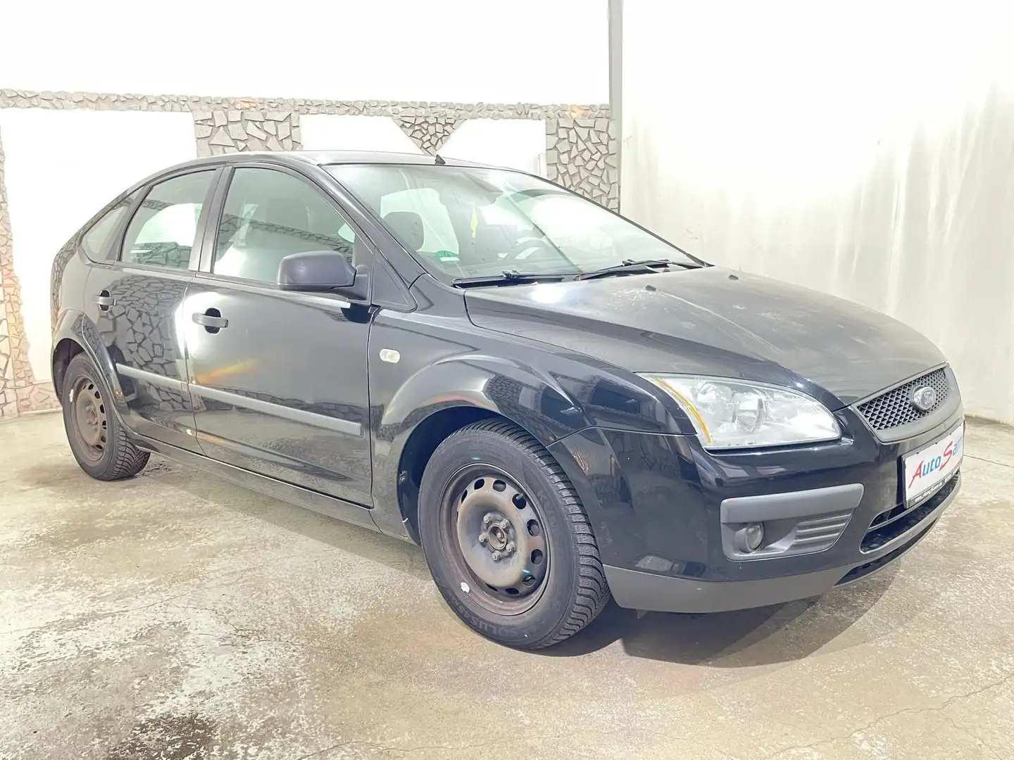 Ford Focus 1,4 Klimaanlage ZV Apple Carplay TÜV 08/27 Schwarz - 2