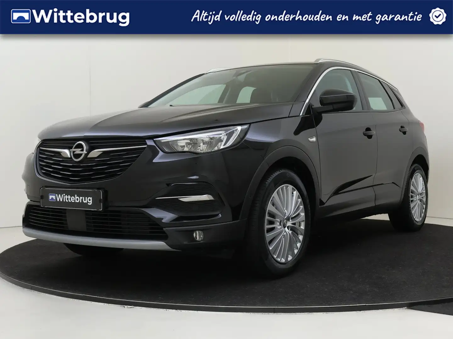 Opel Grandland X 1.2 Turbo Innovation Noir - 1