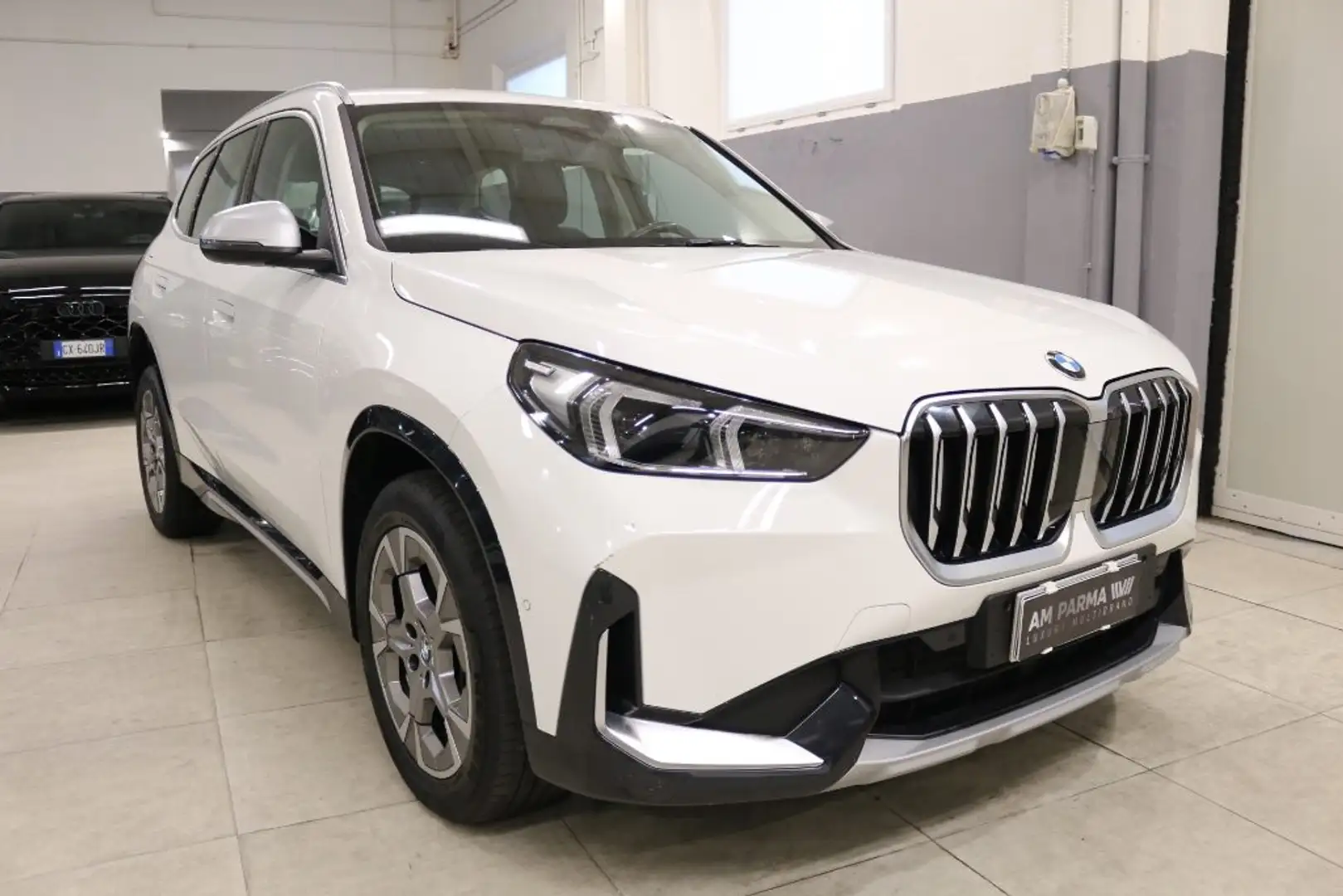 BMW X1 sDrive 18d xLine "BELLISSIMA" Blanc - 1