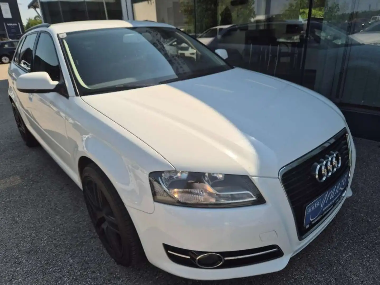 Audi A3 SB 1,2 TFSI Comfort Edition Weiß - 2