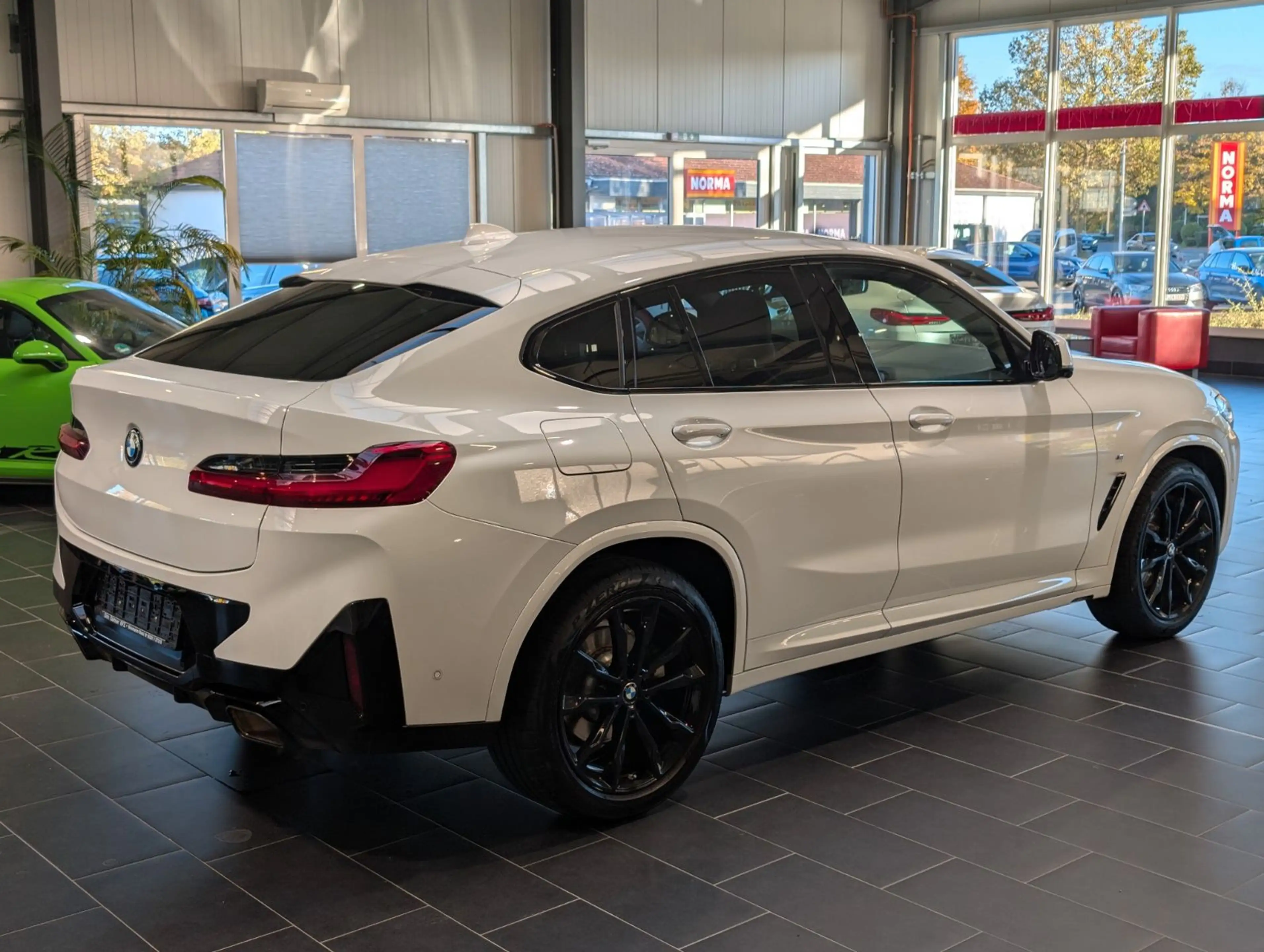 BMW X4 xDrive20i Aut. 1. Hand — photo 6