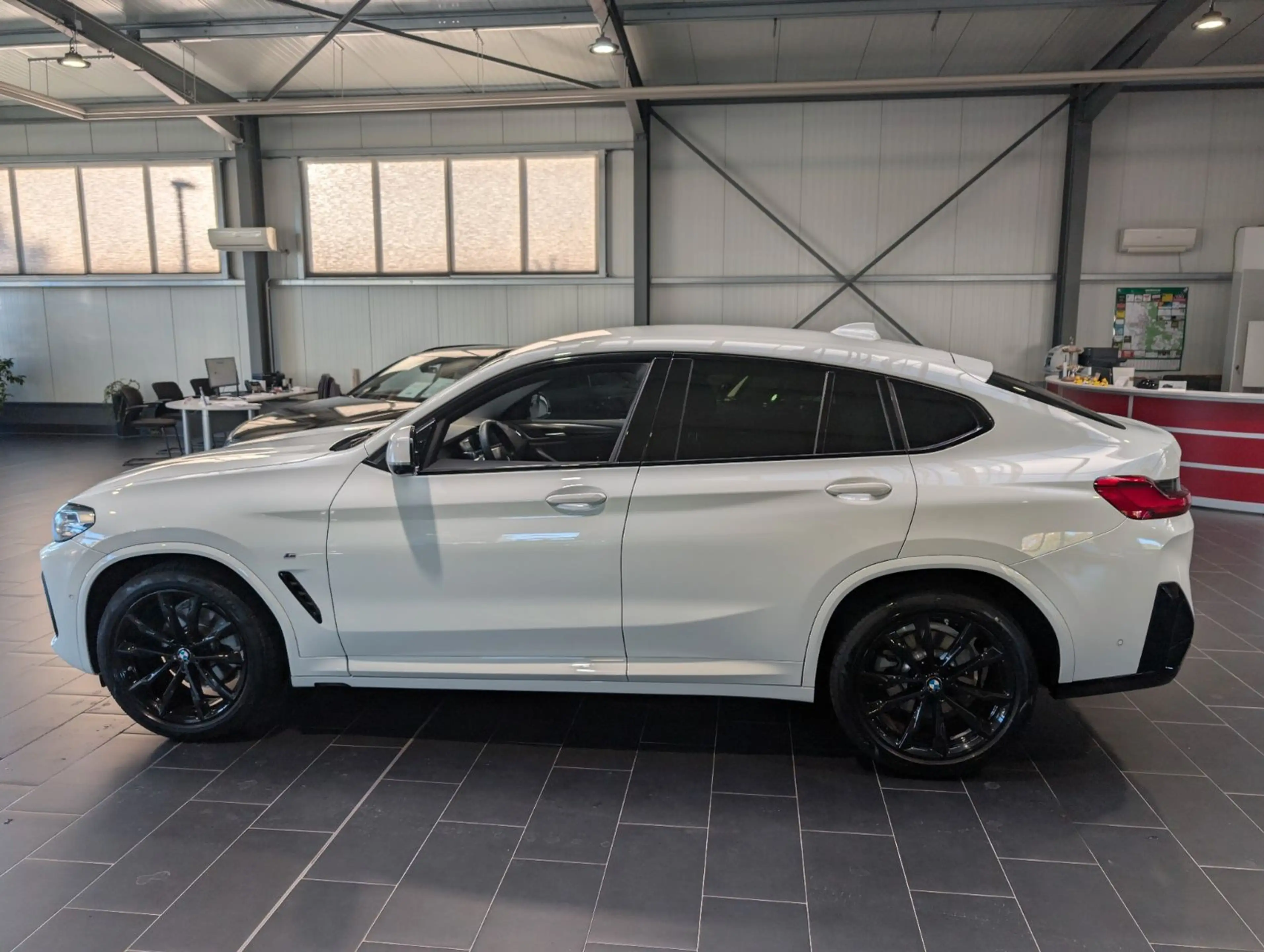 BMW X4 xDrive20i Aut. 1. Hand — photo 7